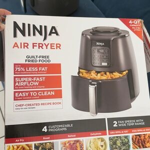 Ninja Air Fryer - Dark Gray and Black Finish